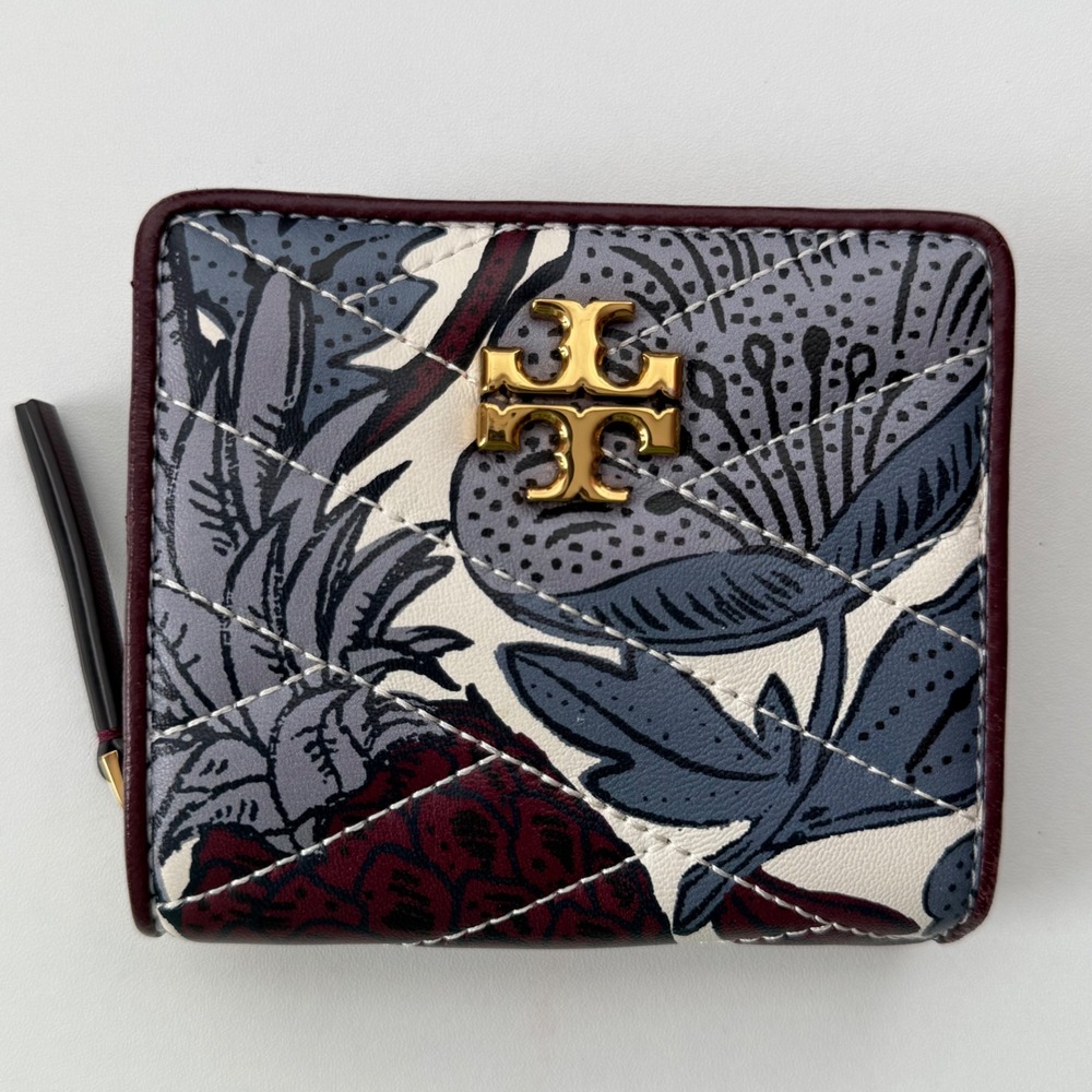 Tory Burch Chevron Kira Mixed Floral Quilted Bifold Wallet Gold Double T Logo